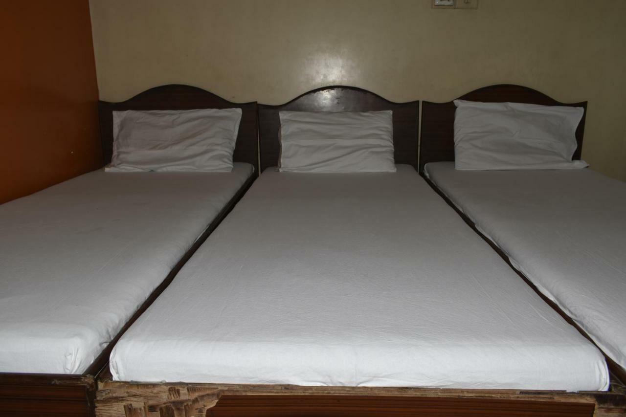 Popular Palace Hotel Mumbai